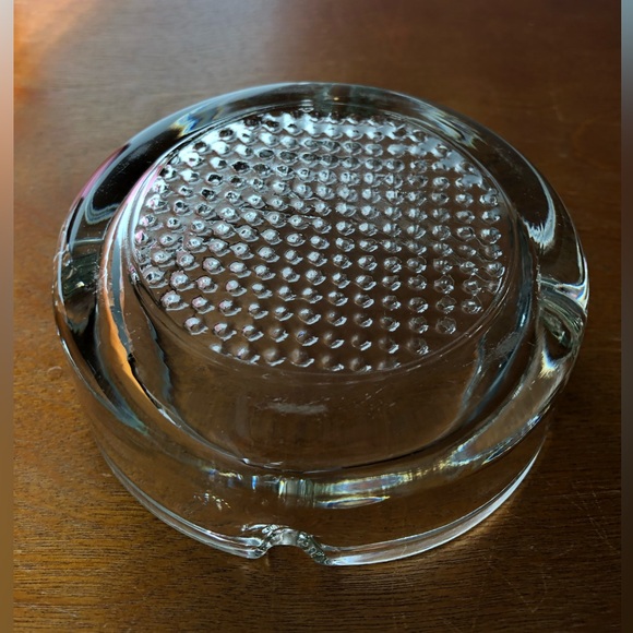 Vintage Heavy Clear Glass Ashtray - Picture 8 of 8